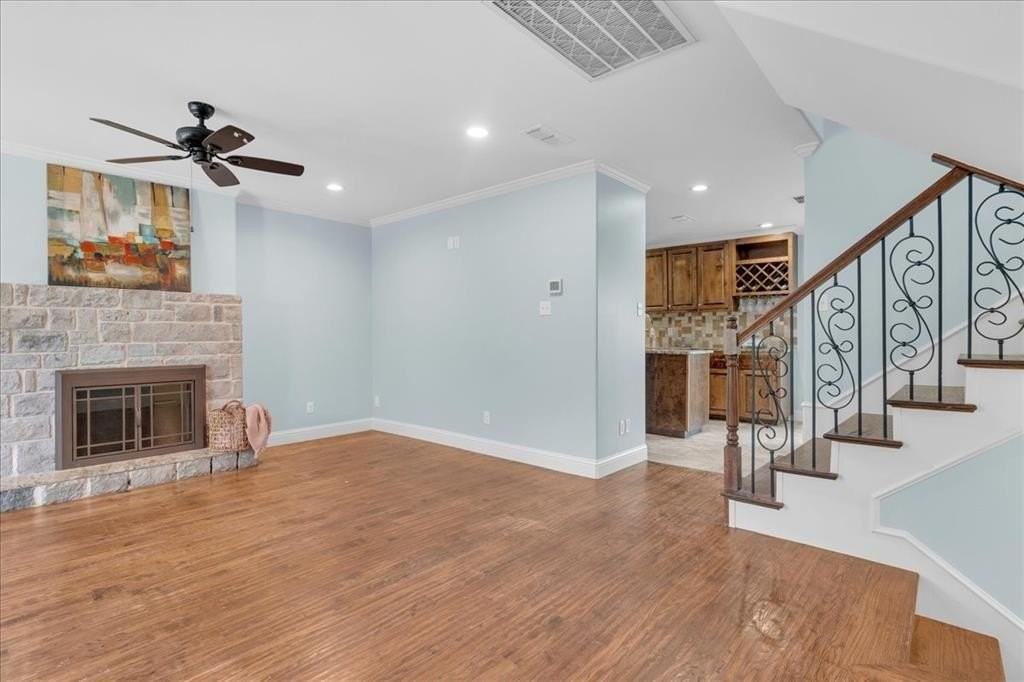 4918 Garland Ave - Photo 6 of 26