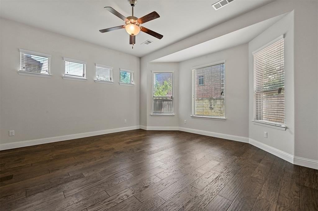 3000 Crestwater Rdg - Photo 7 of 22