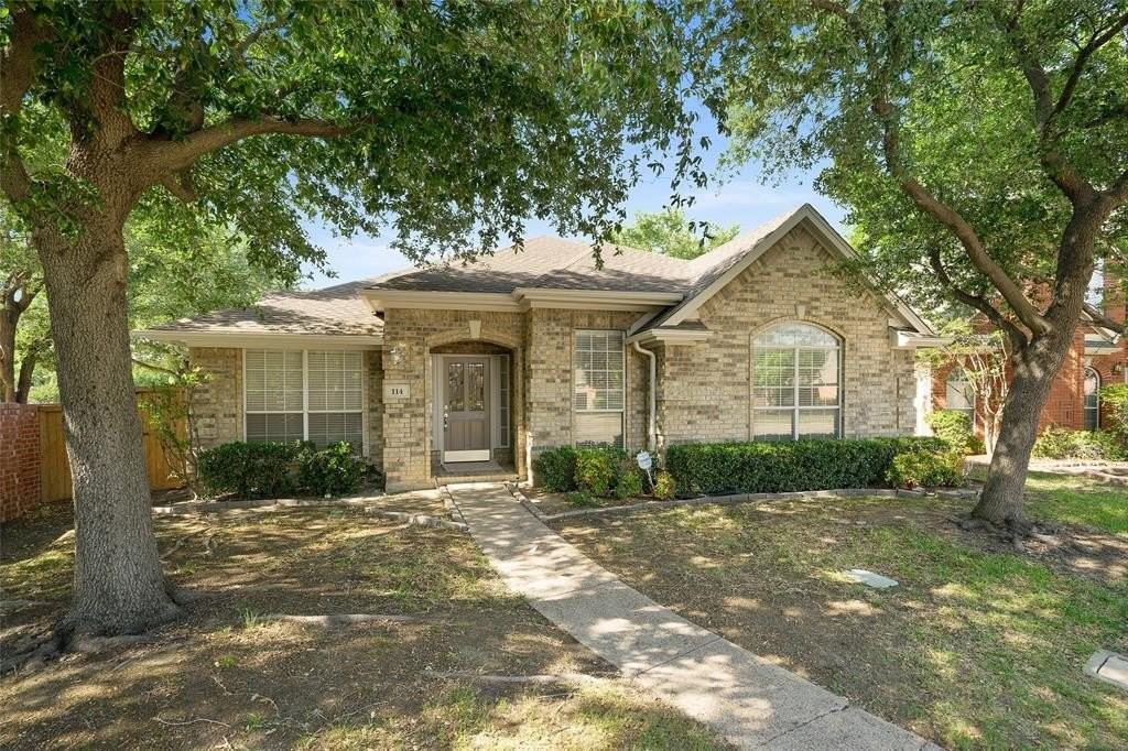 114 Midcrest Dr - Photo 2 of 27