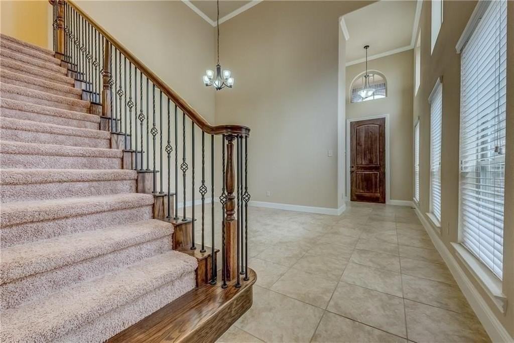 1428 Lauren Creek Ln - Photo 6 of 34