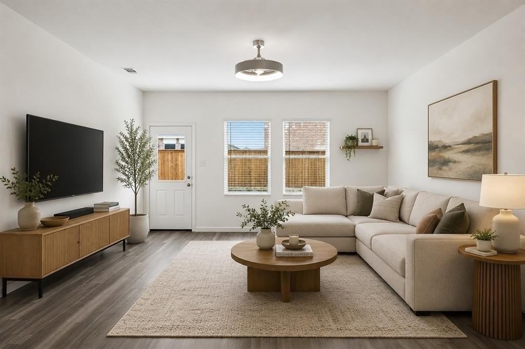 14221 Donahue St - Photo 2 of 25