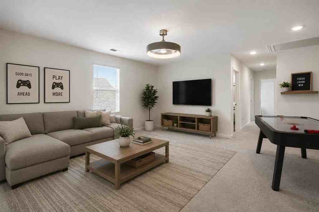 14221 Donahue St - Photo 3 of 25
