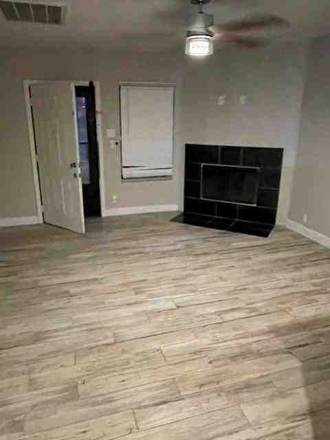 1401 W 9th Ave - Photo 2 of 5