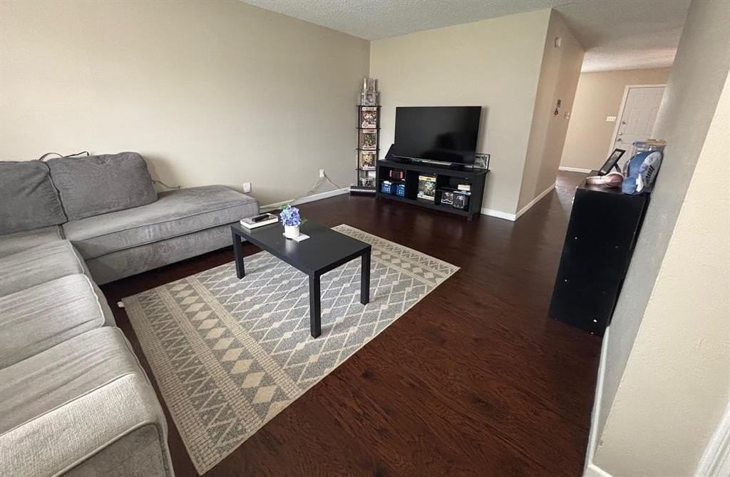 6501 Dunn St #3 - Photo 2 of 18