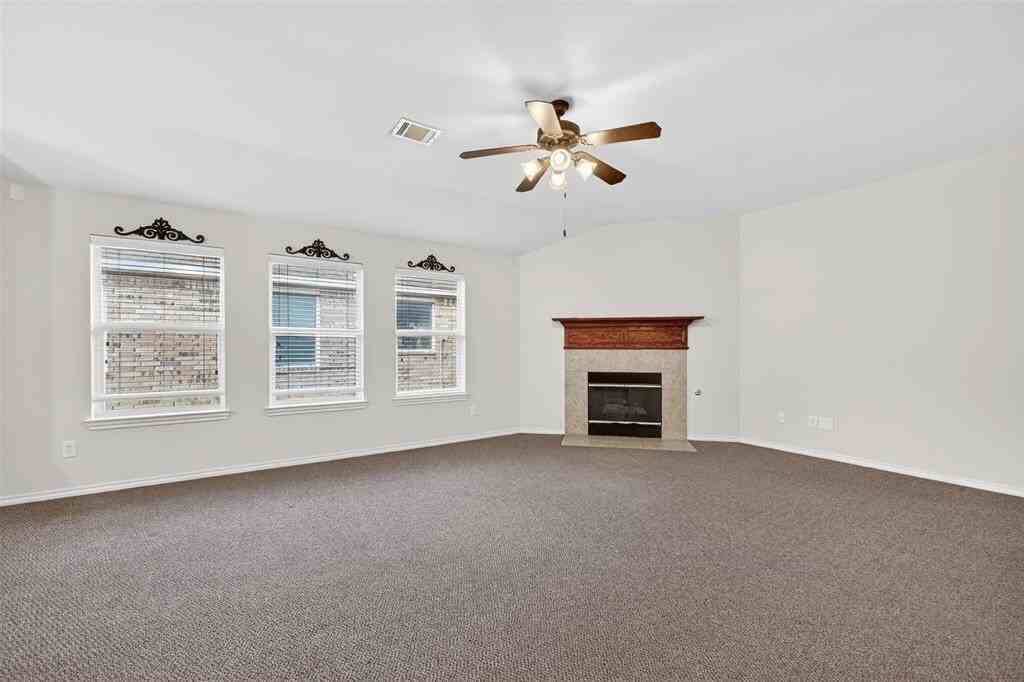 3505 Willow Springs Dr - Photo 2 of 12