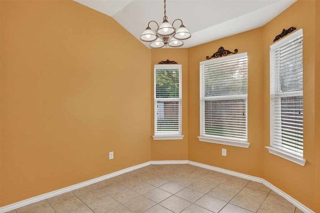 3505 Willow Springs Dr - Photo 3 of 12
