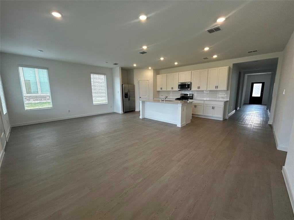 224 Northern Trl - Photo 4 of 29