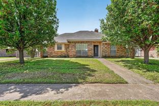 2403 Ridgevalley Dr - Photo 1 of 1