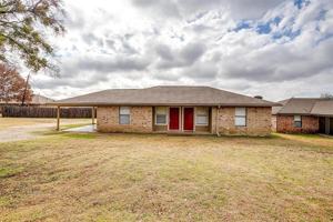 featured image of 1009 W 4th St #1011