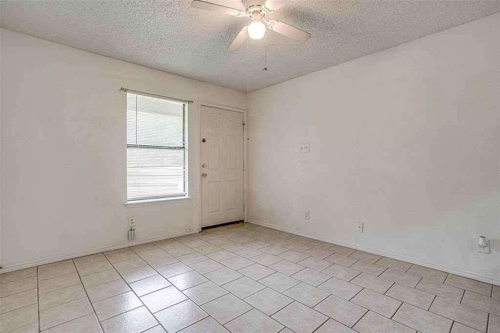 1009 W 4th St #1011 - Photo 5 of 18