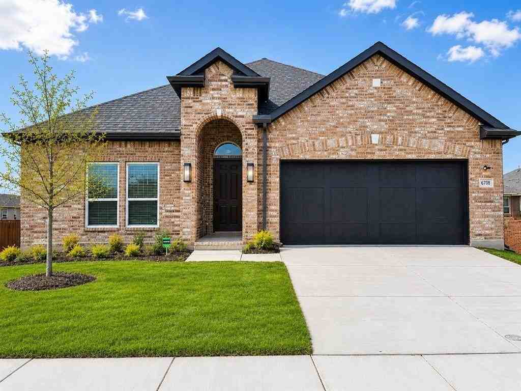 6108 Shasta Creek Rd