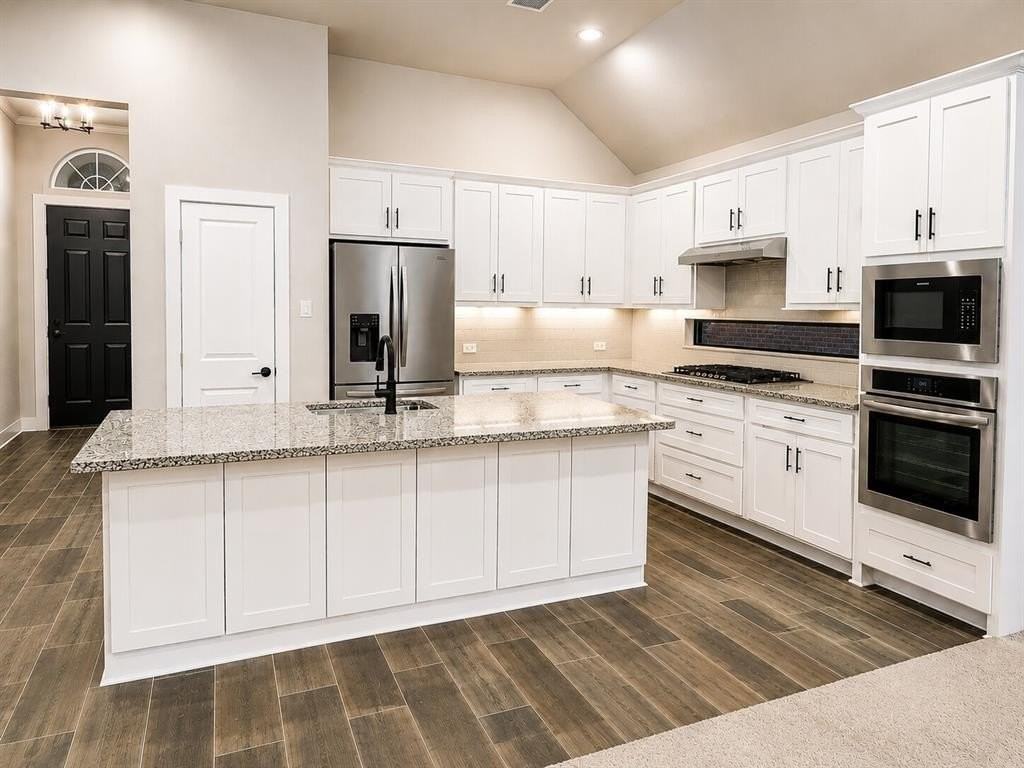6108 Shasta Creek Rd - Photo 3 of 18