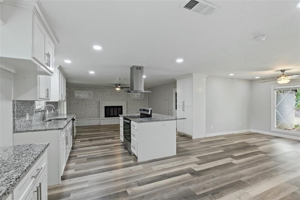 1508 Grantland Cir - Photo 7 of 26