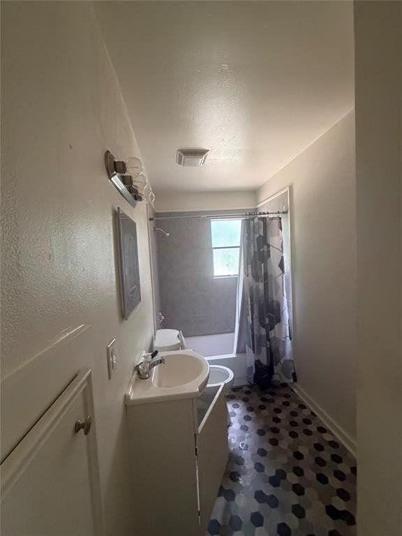 2317 Freewater St - Photo 7 of 8