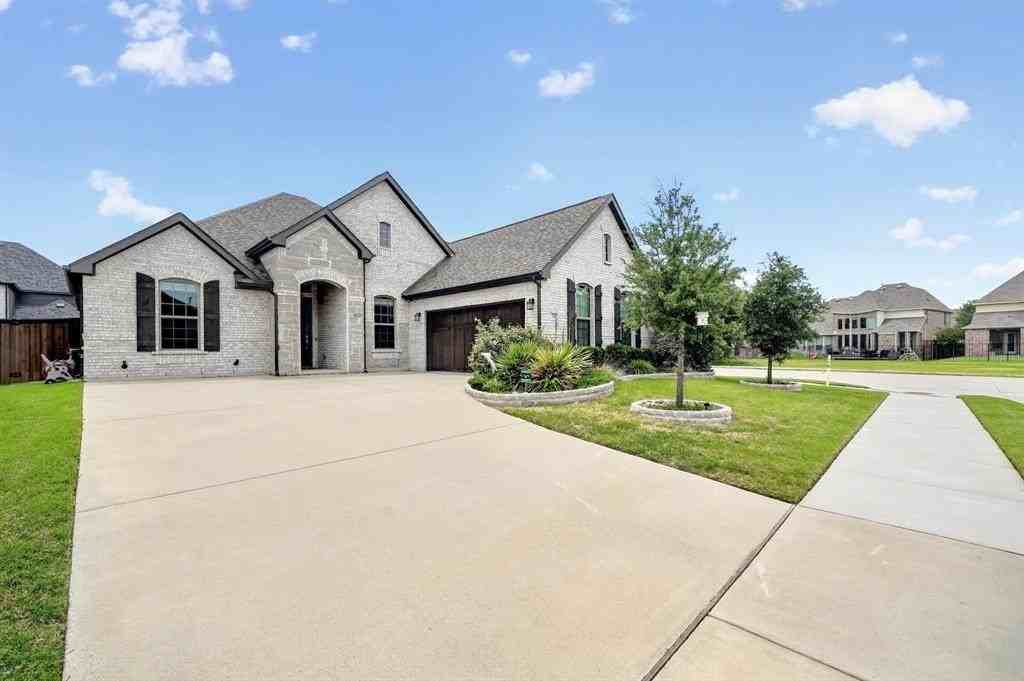 525 Goose Lake Dr - Photo 2 of 40