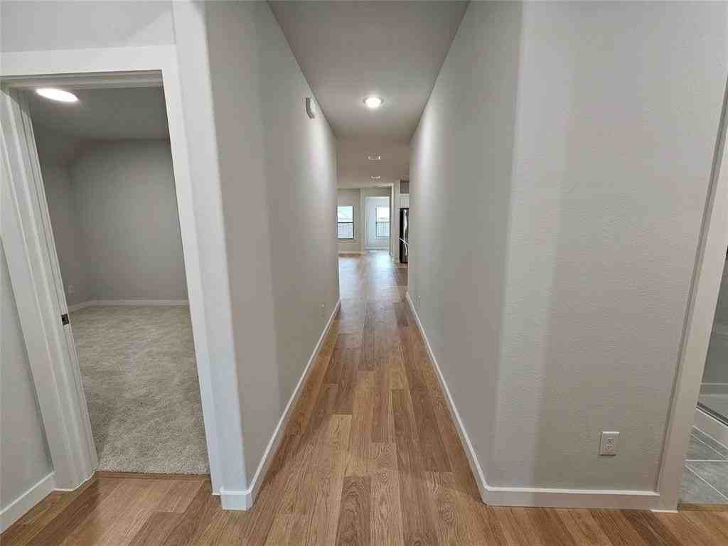 358 Rockstream Dr - Photo 3 of 36