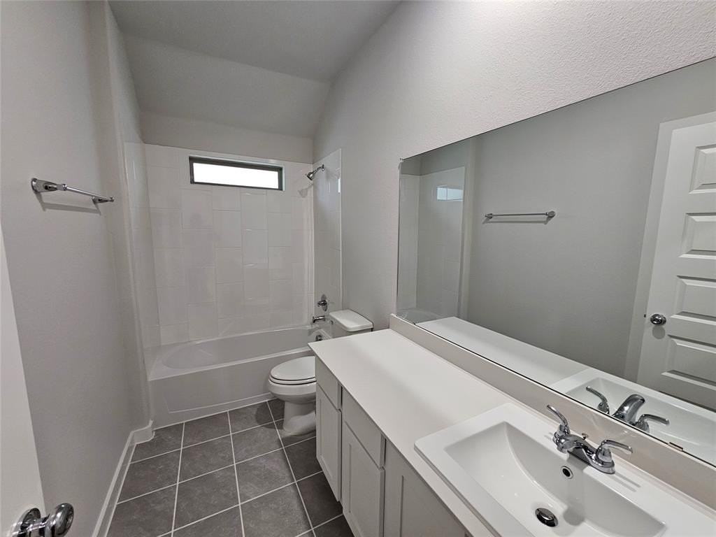 358 Rockstream Dr - Photo 7 of 36