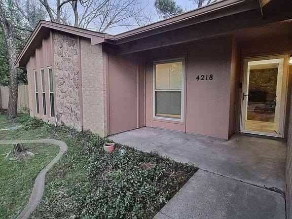 4218 Hunters Ct - Photo 2 of 22