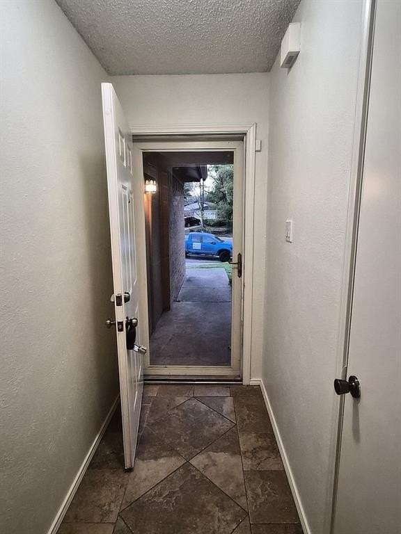 4218 Hunters Ct - Photo 3 of 22