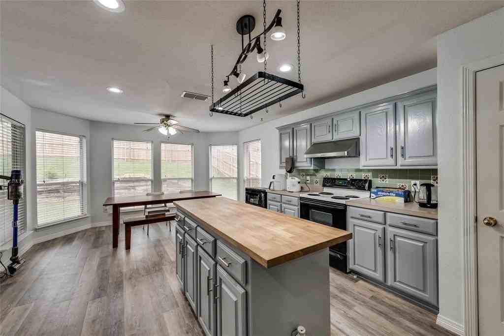 603 Pine Meadow Ct - Photo 7 of 20