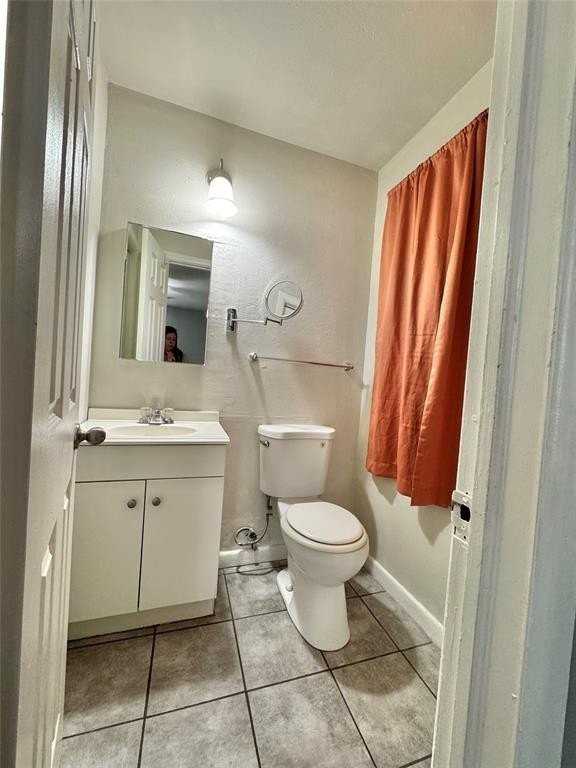 2104 Hillburn Dr - Photo 4 of 8