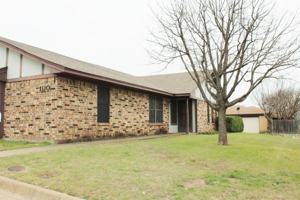 featured image of 1110 Curtis Dr