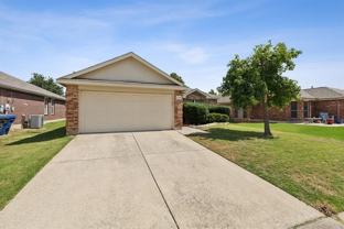 9916 Nixon Dr - Photo 1 of 1