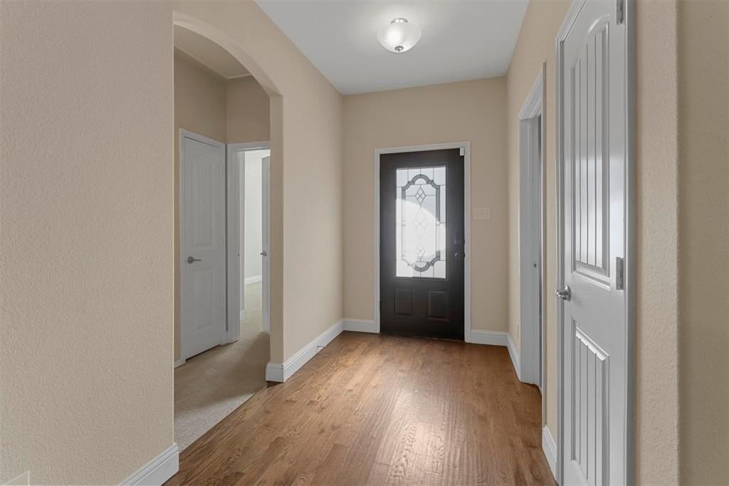 1316 Red River Dr - Photo 2 of 16