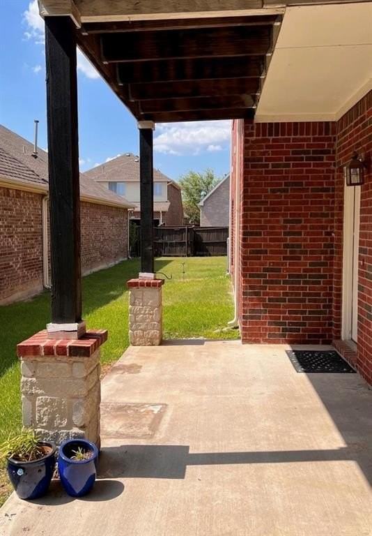 1416 Snowberry Dr - Photo 3 of 13
