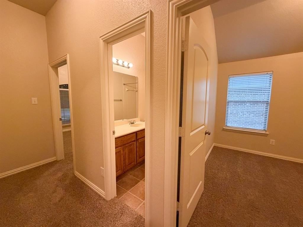 158 Horseshoe Bnd - Photo 5 of 25