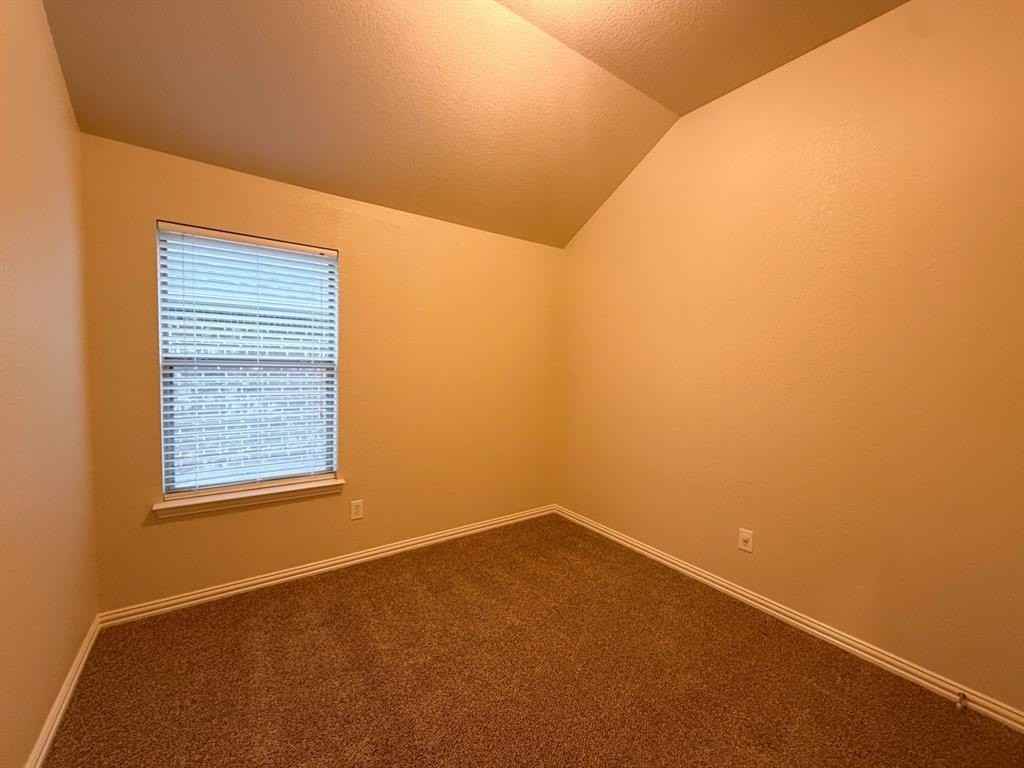 158 Horseshoe Bnd - Photo 6 of 25