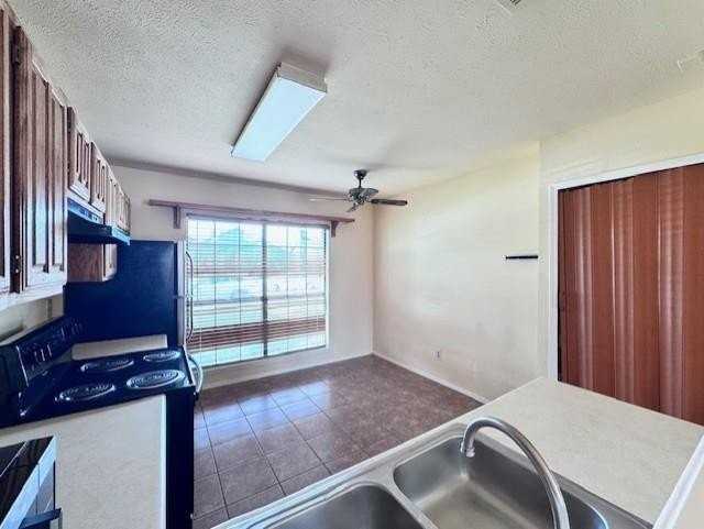 4136 Caldwell Ave - Photo 6 of 18