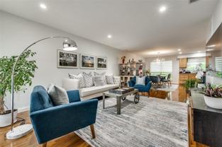 4616 W Lovers Ln #209 - Photo 1 of 1