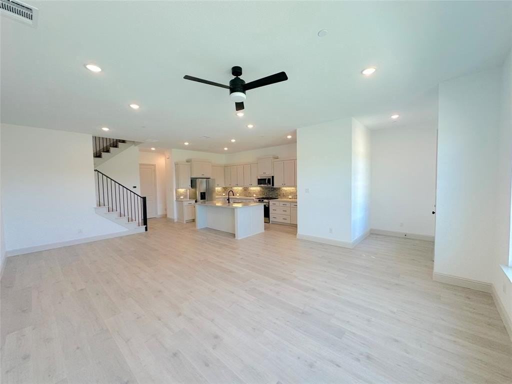 1730 Mugwort Dr - Photo 2 of 32