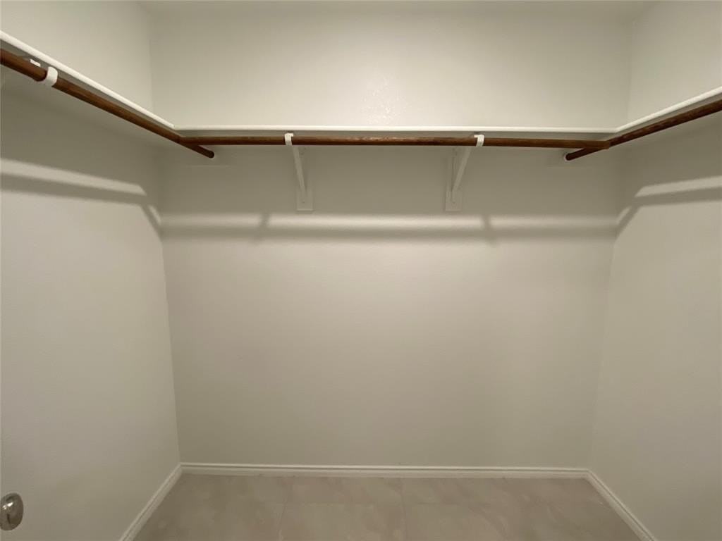 3608 Sweetbay St - Photo 5 of 14