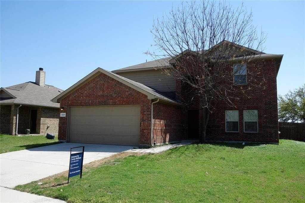 12221 Big Rock Dr - Photo 2 of 19