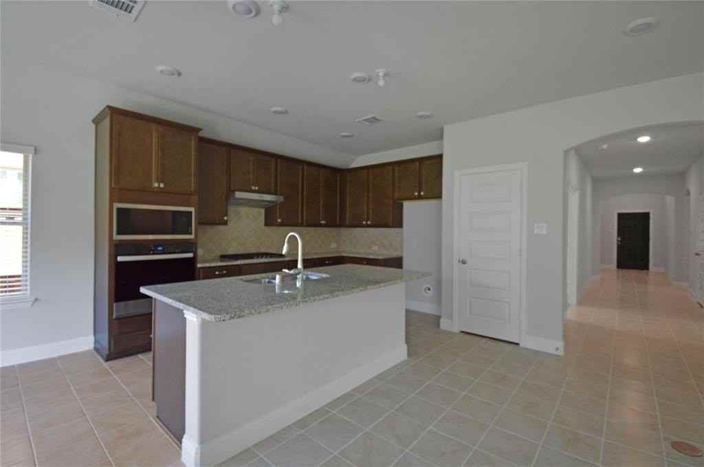 3808 Pennington Ave - Photo 2 of 22