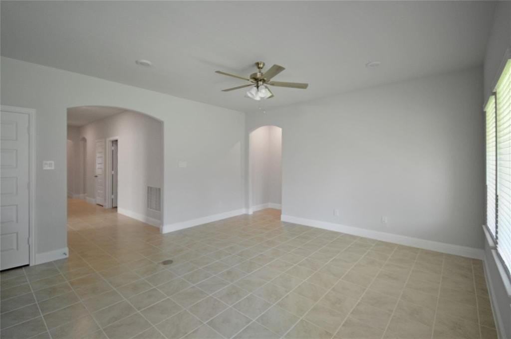 3808 Pennington Ave - Photo 3 of 22