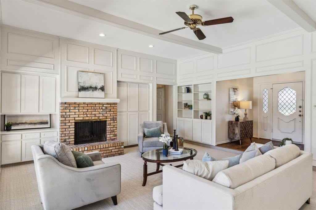 4406 Cobblers Ln - Photo 4 of 35
