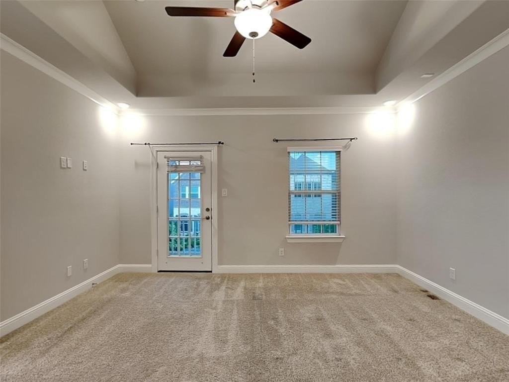 6830 Colonnade Dr - Photo 6 of 15