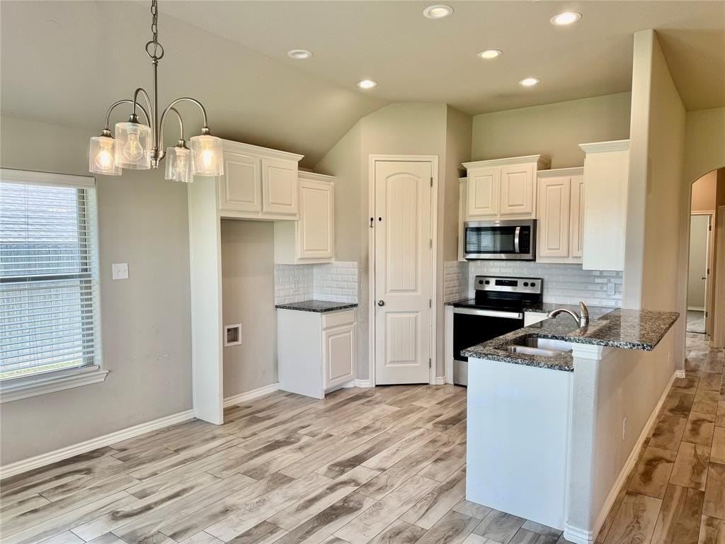 3325 Arrow Creek Dr - Photo 7 of 25