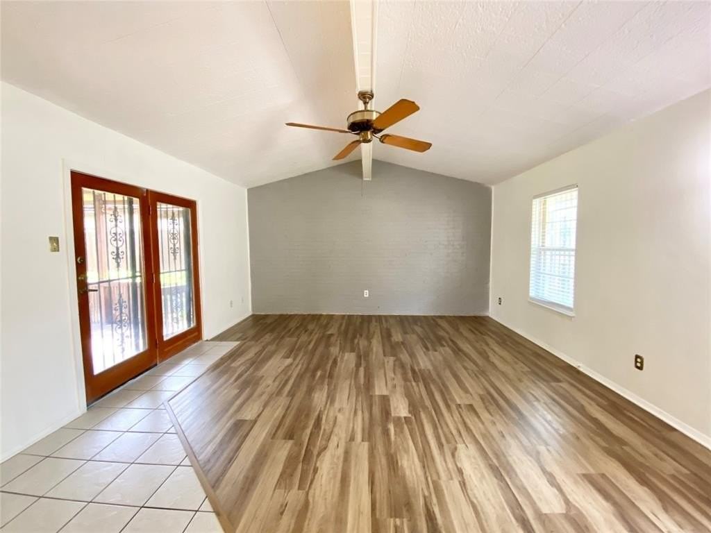 4326 Upland Way - Photo 2 of 7