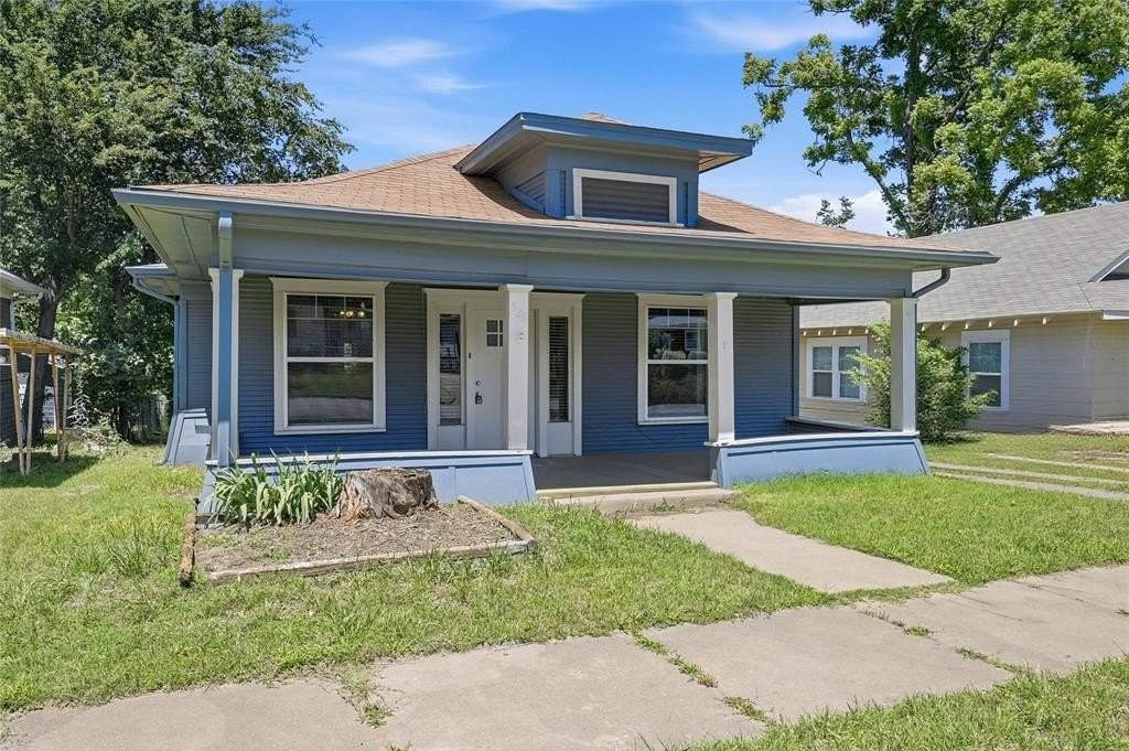 529 E Woodard St - Photo 2 of 29