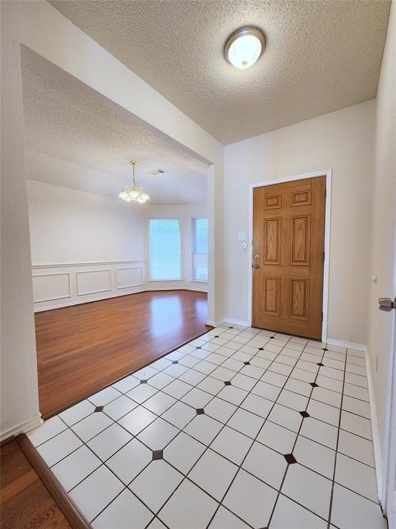 200 Eastridge Ct - Photo 3 of 25