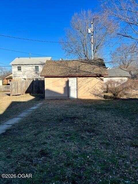 1907 S Picher Ave - Photo 2 of 6