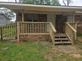 featured image of 122 Plaza Dr Apt D #D