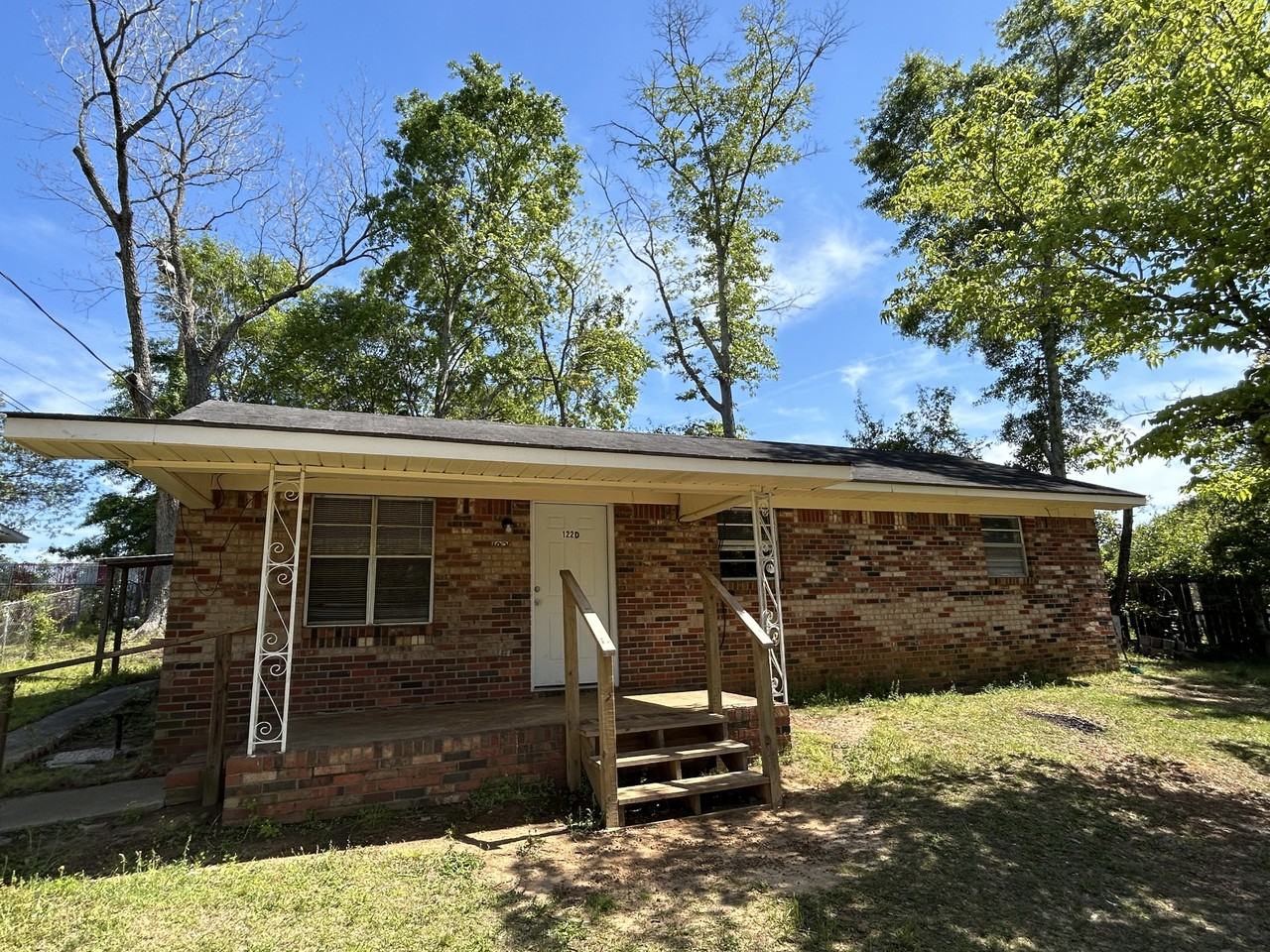 122 Plaza Dr Apt D #D - Photo 3 of 11