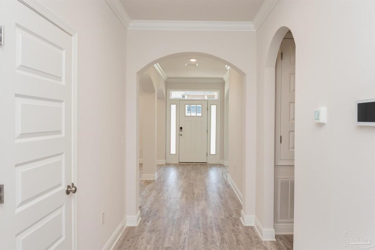 9599 Pebble Stone Dr - Photo 7 of 45