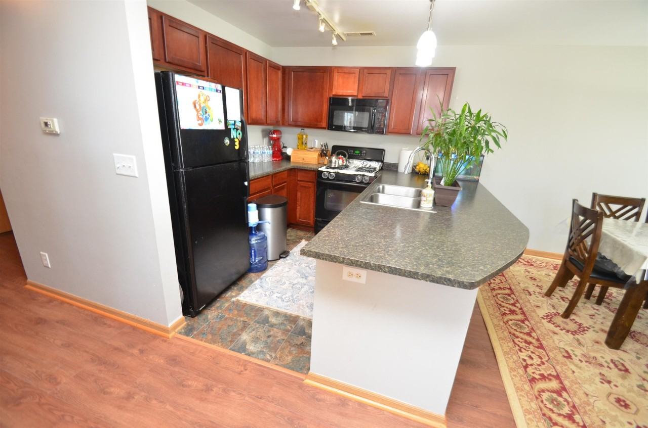 7429 Thomas Dr - Photo 5 of 19