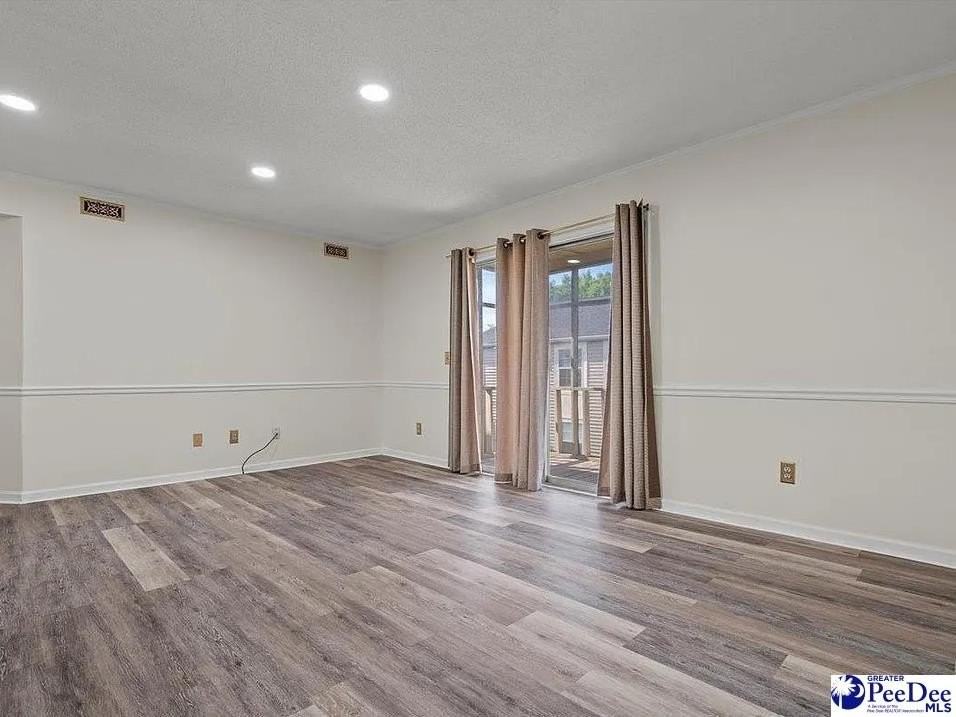 701 Coventry Ln - Photo 2 of 29